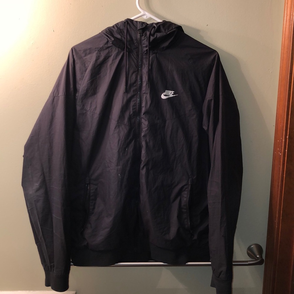 Nike Windbreaker !!!